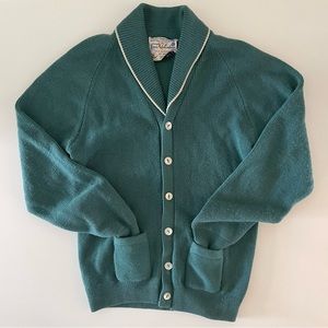 Vintage Ernie Richardson, Knit Rite Mills Ltd Curling Sweater/cardigan, M